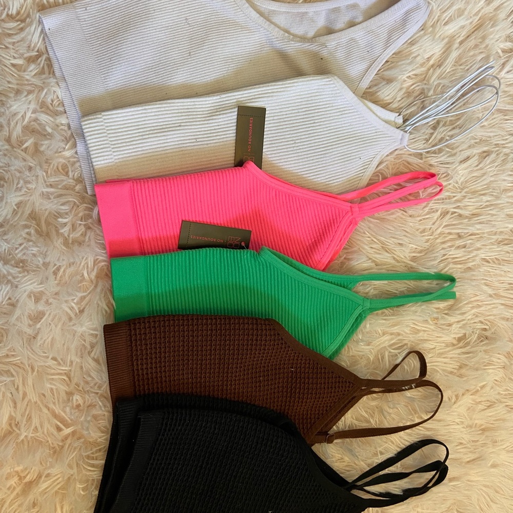 Bundle of brand new crop tops